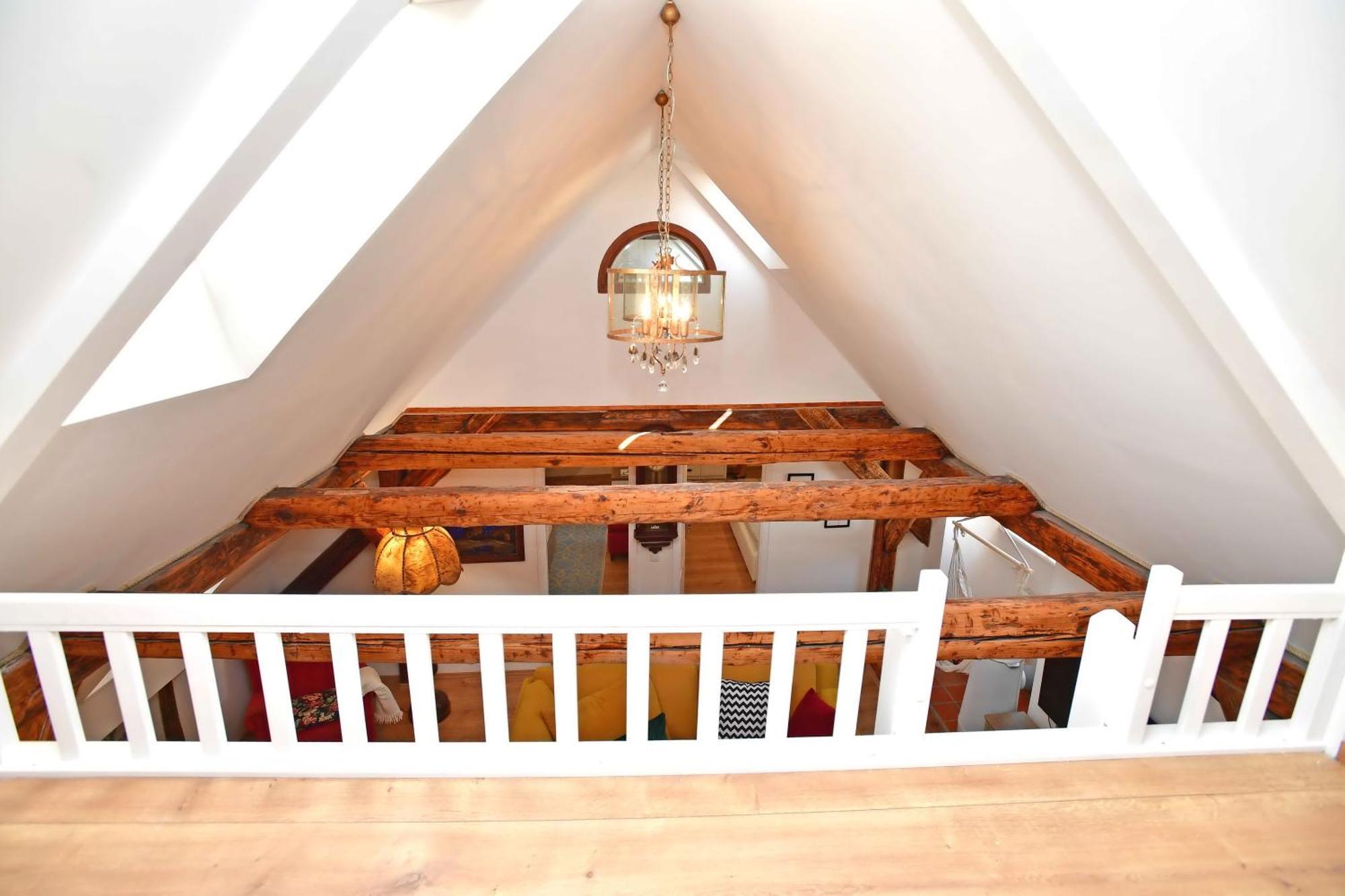 Romantic Apartment Under The Prague Castle Exterior photo